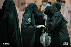 ما يقارب (3200) امرأة تشرفن بخدمة قاصدات الحرمين الشريفين خلال شهر رمضان
