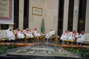 وكيل الرئيس العام للشؤون التوجيهية والإرشادية يزور مجمع الملك فهد لطباعة المصحف الشريف